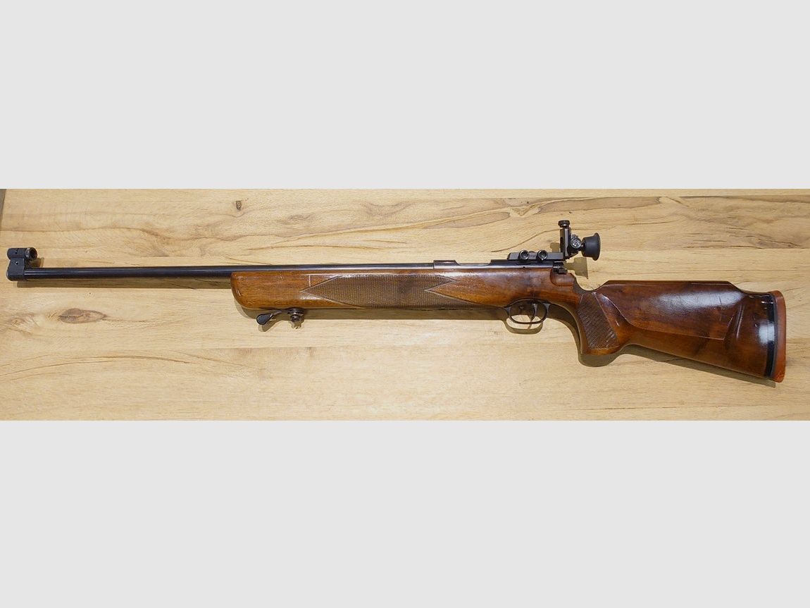 Repetitiegeweer Carl Walther Eenling Mod. Match Kal. .22lr.