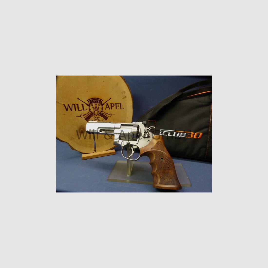 Weapons Will & Apel Club 30 RL range 4 inches