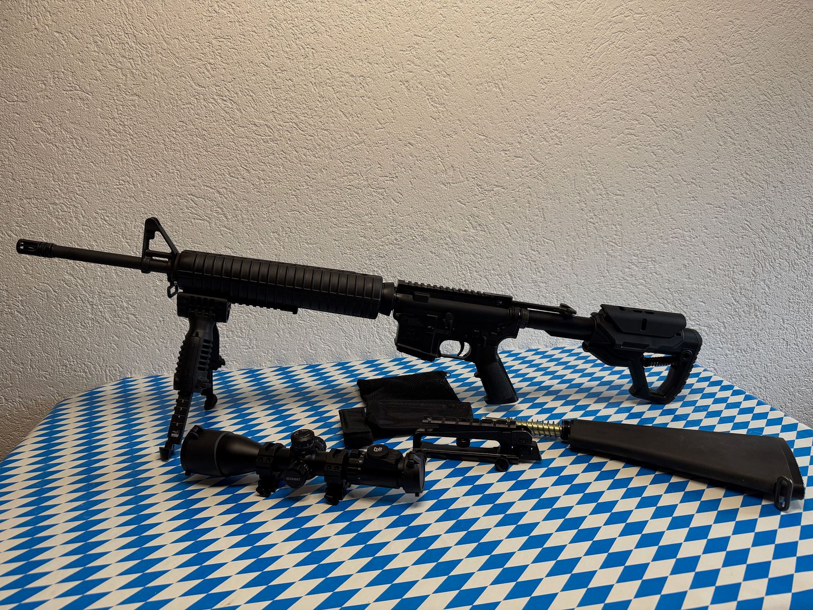 Selbstladebüchse Sabre -Defence XR15 20“ ( M16) mit ZF und Zweibein