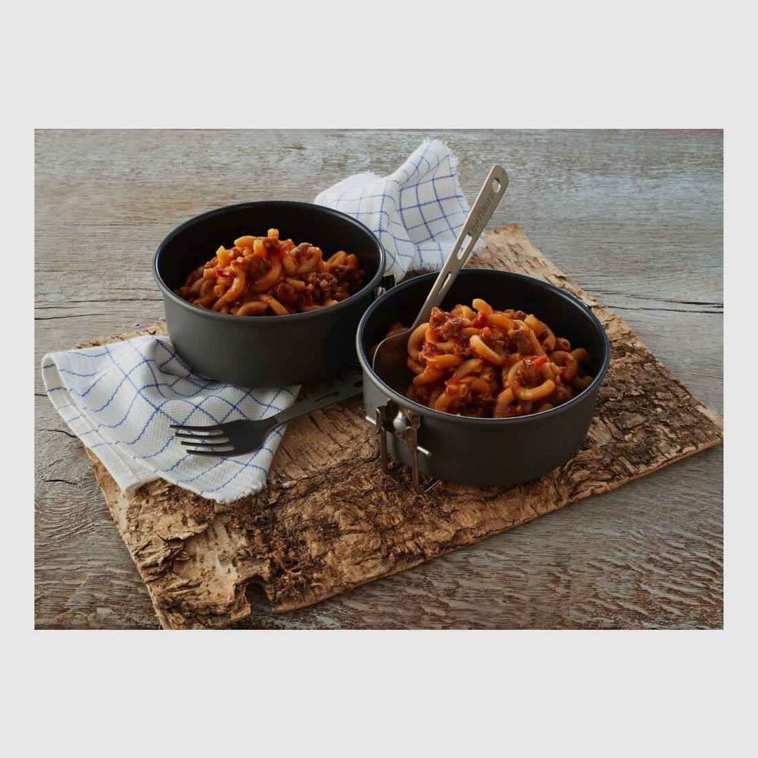 TREK'N EAT Węgierski Garnek z Wołowiną i Makaronem 160g