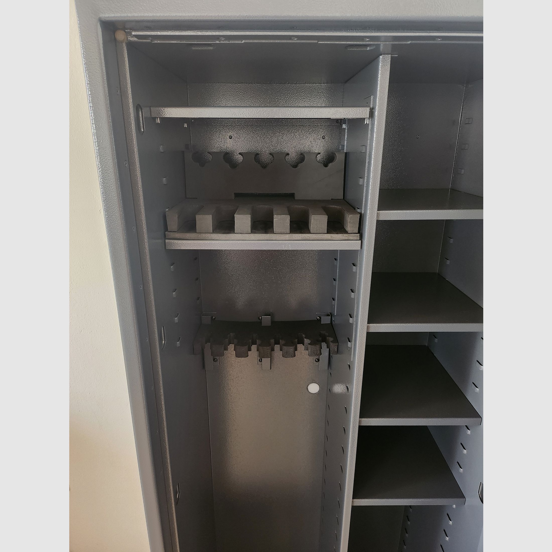 Waffenschrank Gun Safe 1-6 Kombi EN 1143-1 mit Regalteil | Elektronikschloss