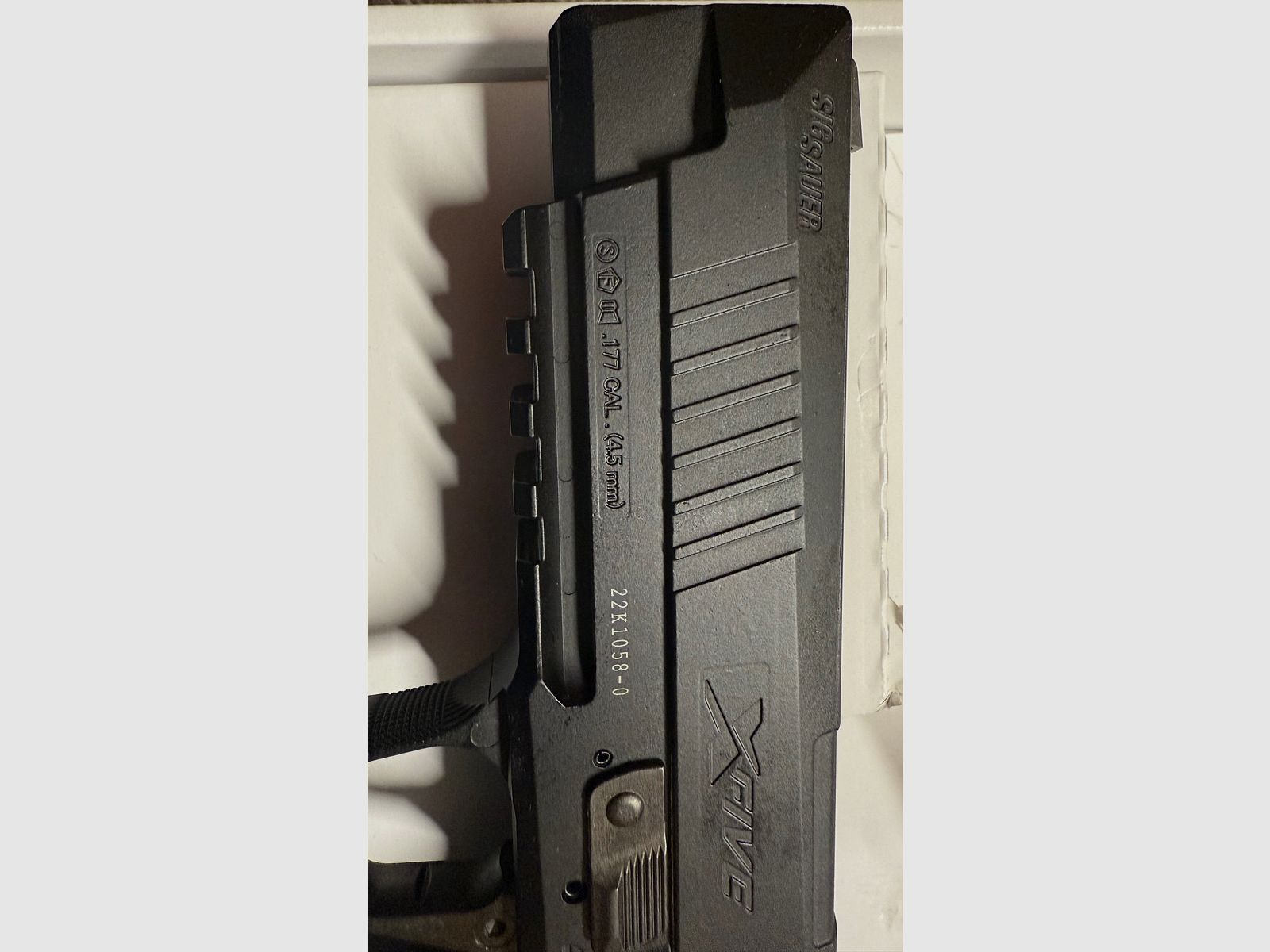 SIG SAUER X-Five / 4,5 mm Diabolo / BlowBack / CO2 / Pistole / OVP