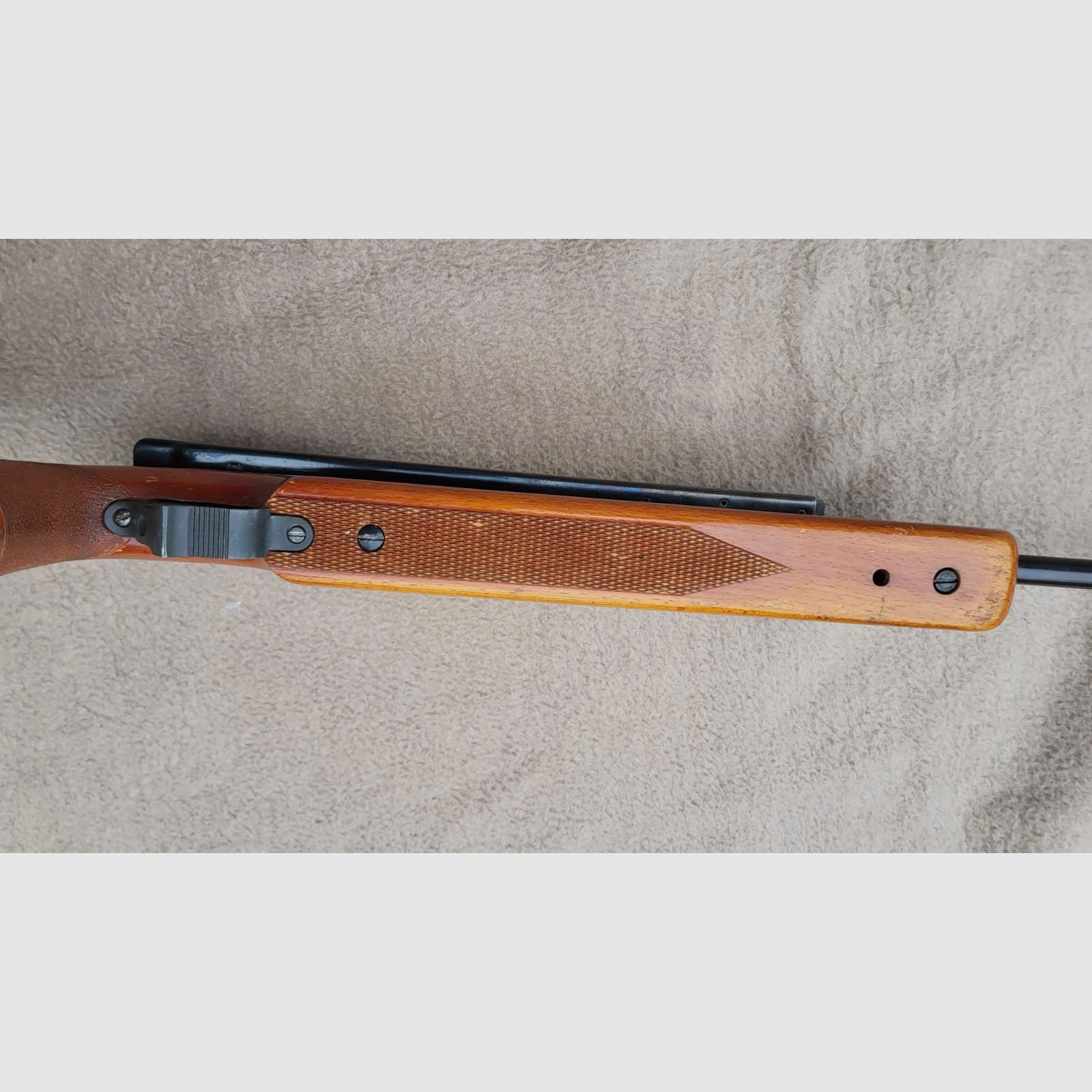 DDR Luftgewehr aus Suhl Seitenpanner Haenel 312