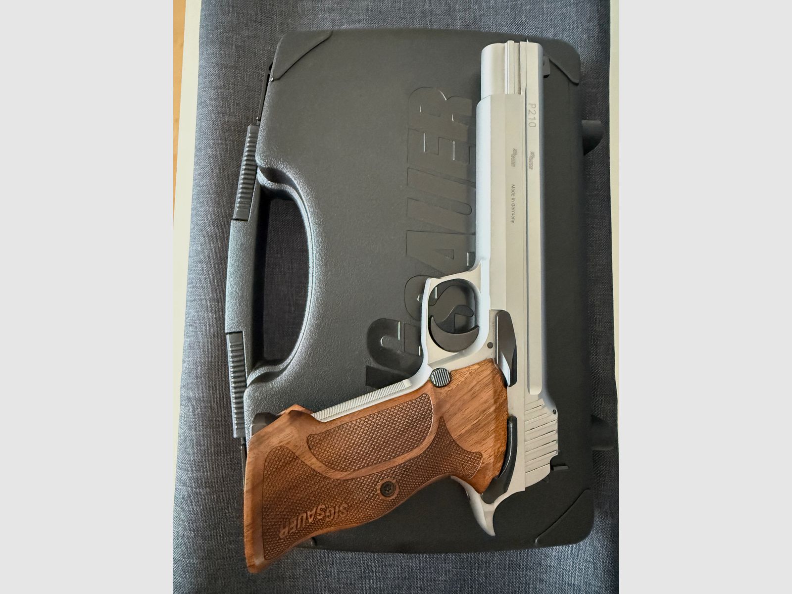 Sig Sauer P210 Super Target 6 Zoll Silber 9mm Luger