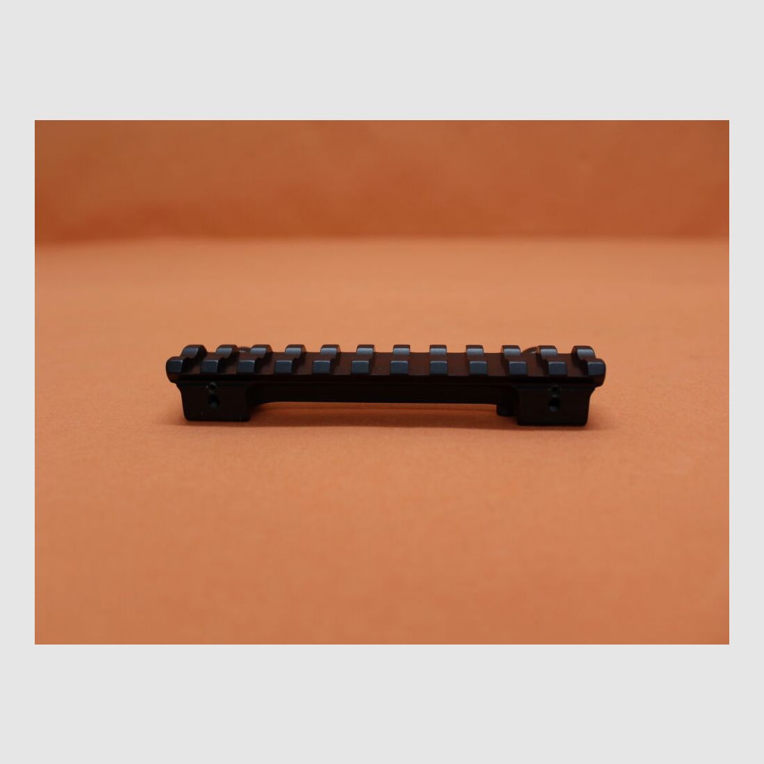 Recknagel Era-Tac Montageschiene (57050-0011) Alu schwarz m. Quernuten (Picatinnyprofil) 115mm BH=17,5mm