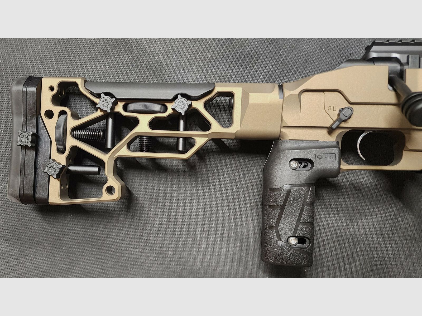 CZ 600 MDT Deep Bronze cal.308 Win (auf Lager), Bild 12 von 13