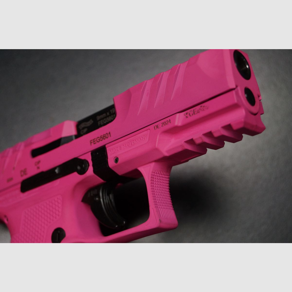 Walther PDP Compact 4″ Prison Pink, Bild 2 von 6