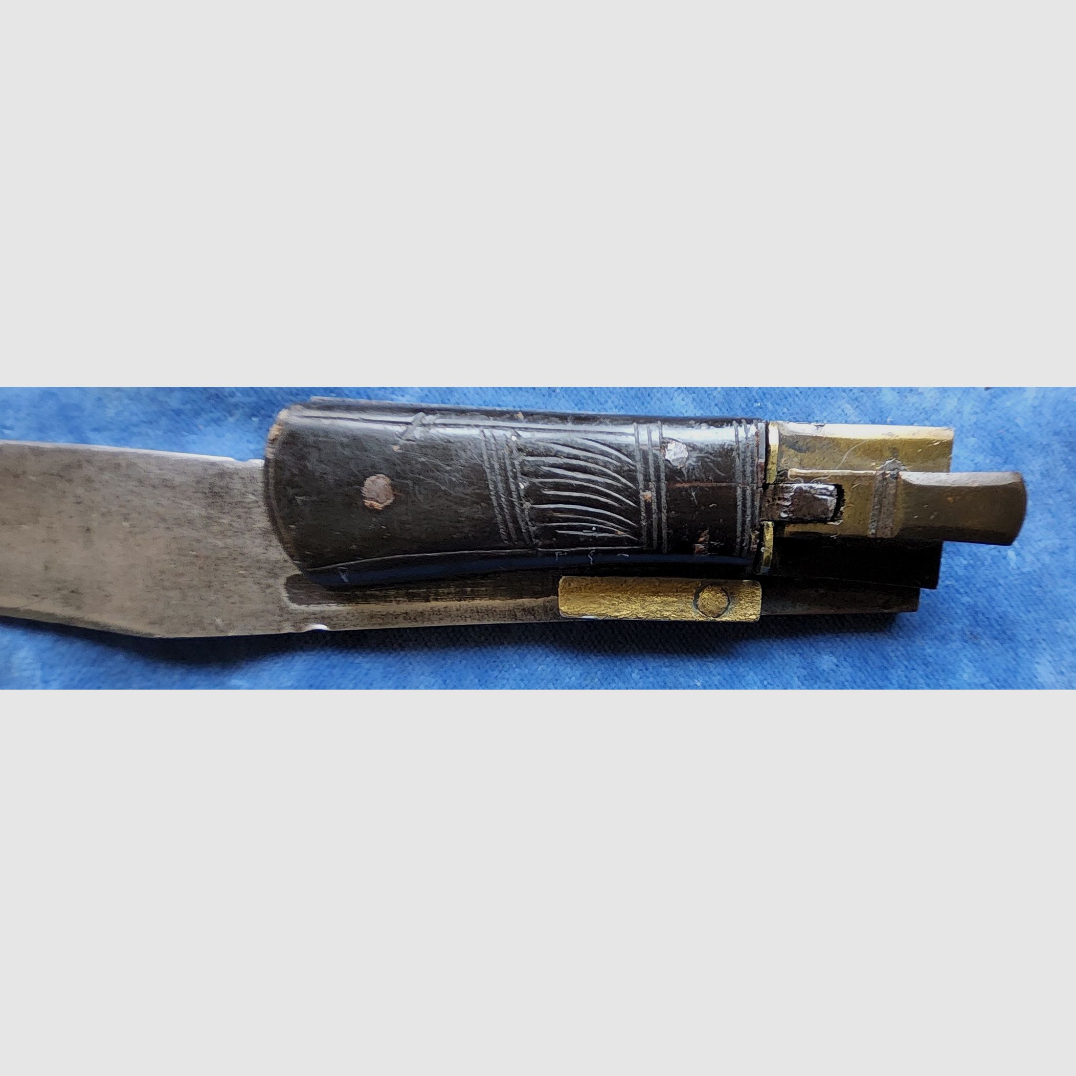 Coltello pieghevole antico, immagine 5 di 9