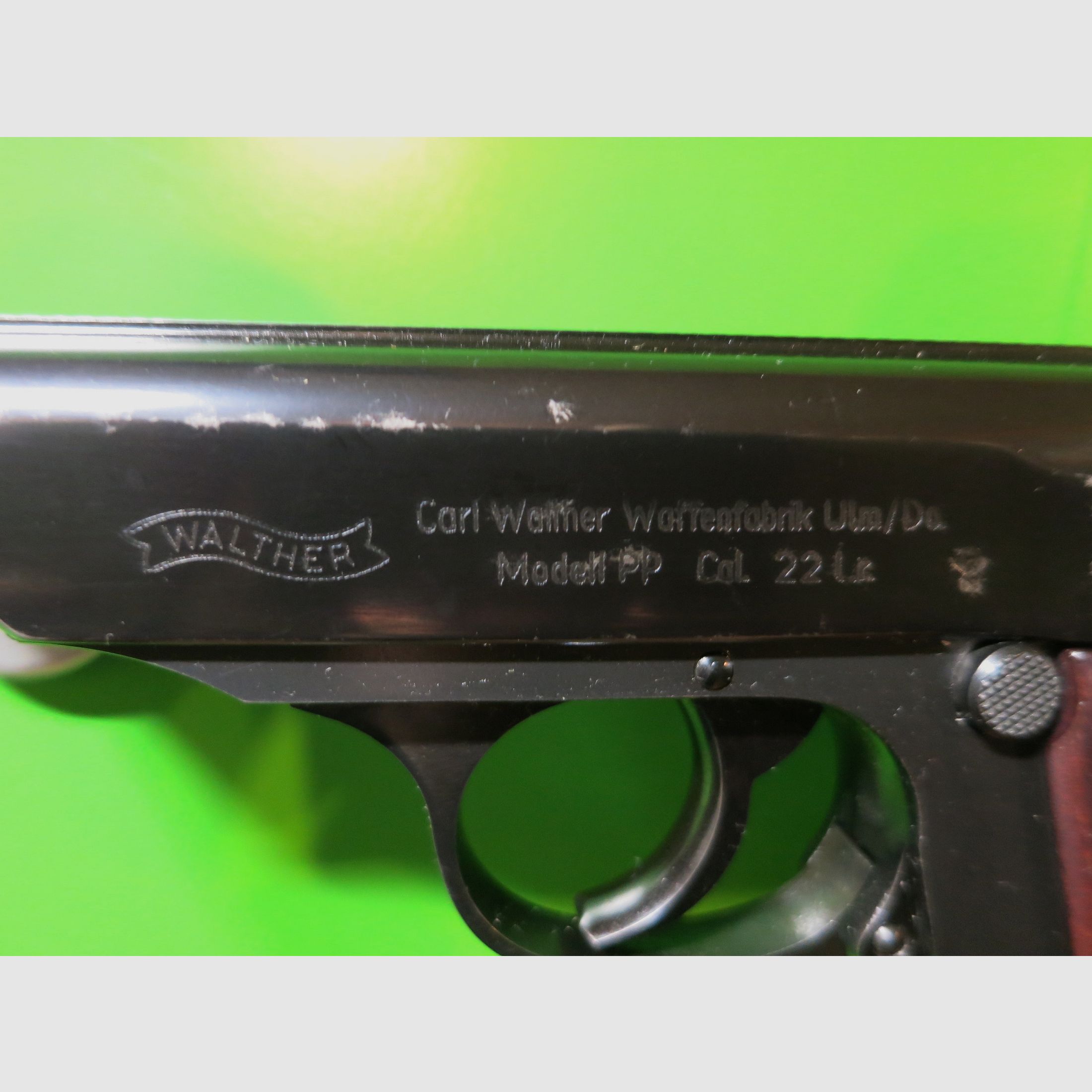 Walther PP « Pistolet de police », .22lr pistolet d'entraînement, plaquettes en bois       #39, image 4 sur 11