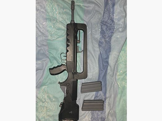 Airsoft Waffe Famas F1 elektrisch 