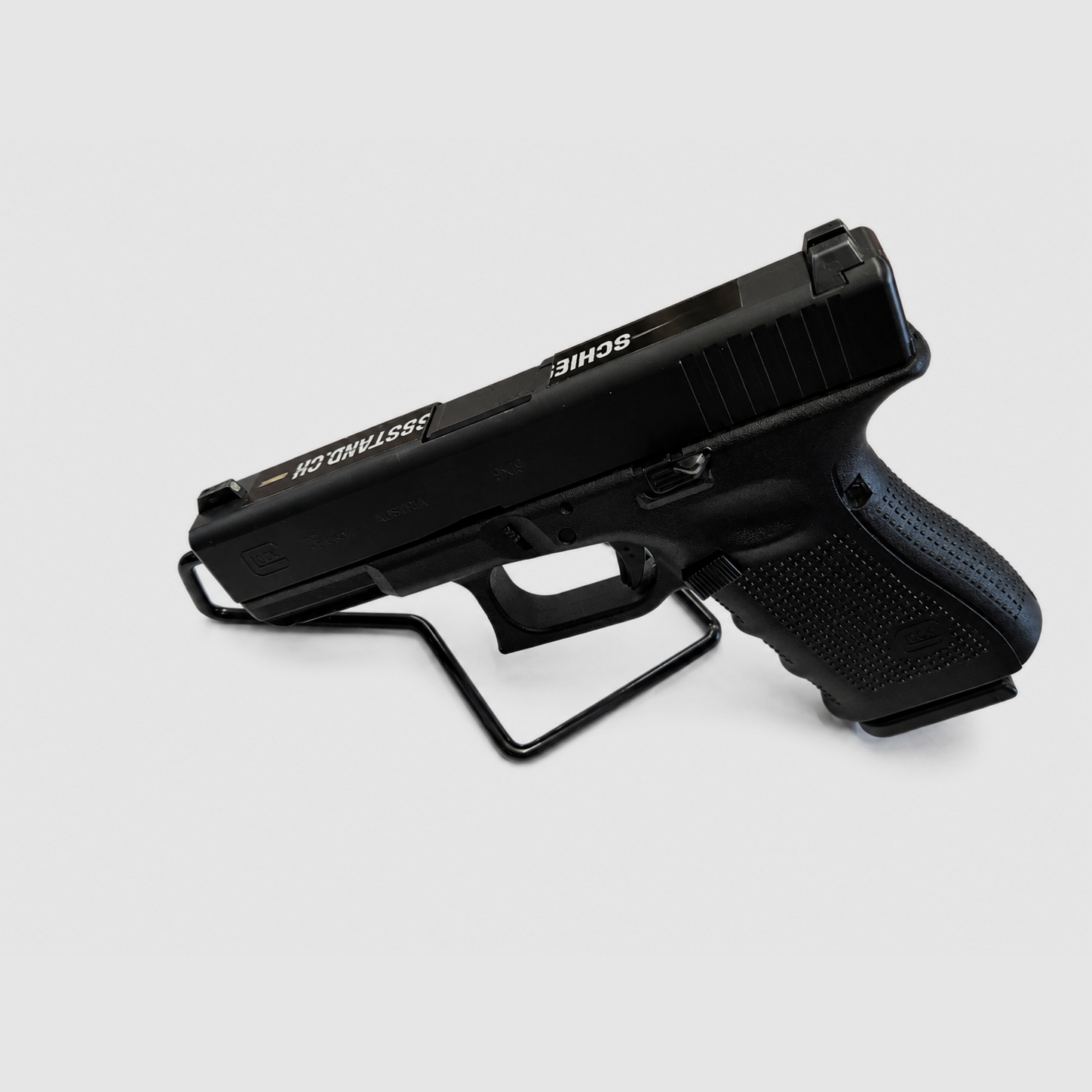 GUN STORAGE SOLUTIONS – KIKSTANDS, Bild 2 von 2