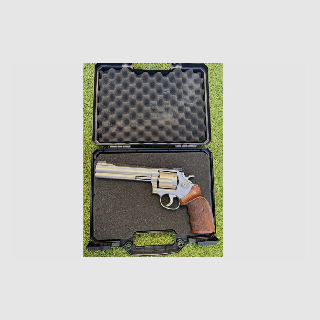 Smith & Wesson 686 Target Champion