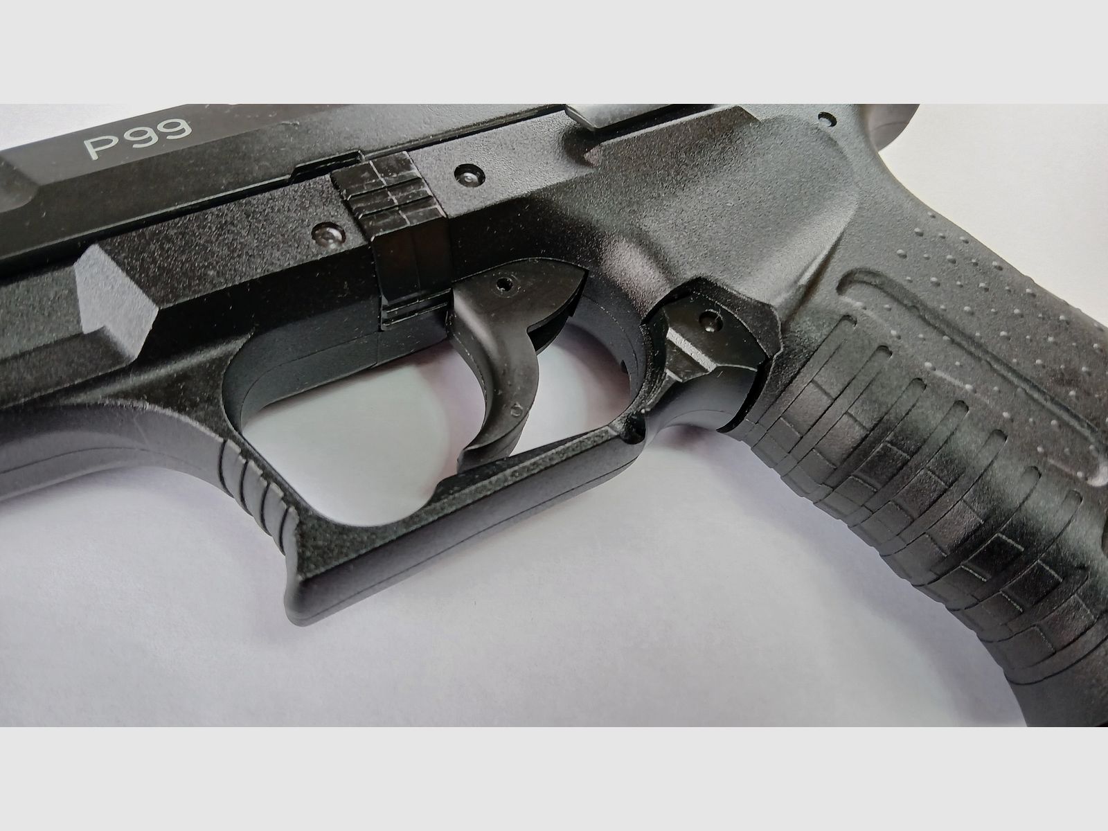 Umarex Walther P99 9mm Schreckschuss NEU !
