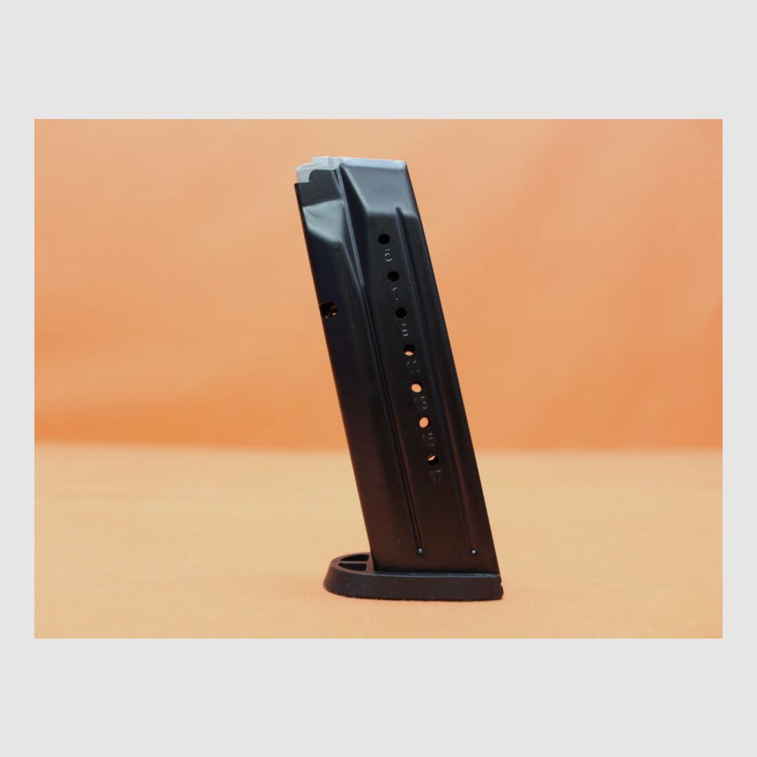Smith & Wesson/S&W Smith&Wesson/S&W M&P9: Magazin 17-Schuss 9mmLuger Full Size Stahl brüniert (9mmPara/9x19)