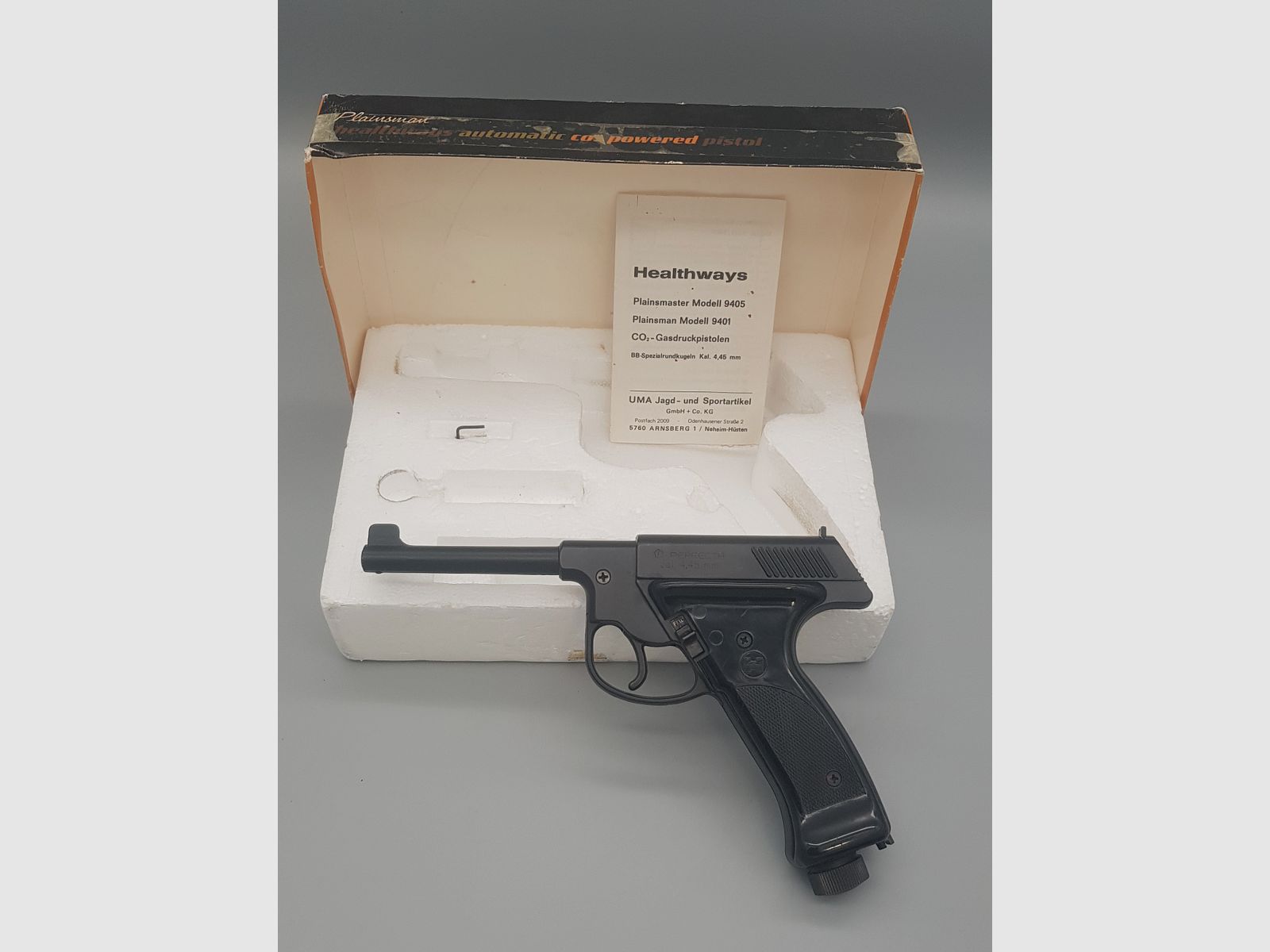 OVP Neuwertige  Co2 Pistole  Perfecta Crosman Marksman Plainsman 9401 im cal.  4,45 BB ähnlich dem Vorbild der 08