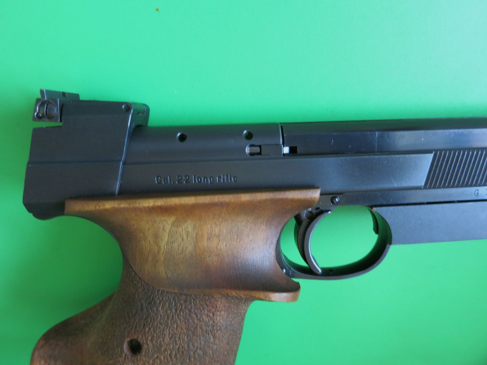 Hämmerli International 208, beste schweizer Ziel- Sportpistole, .22lr +Laufgewicht +NILL-Sportgriff      #49