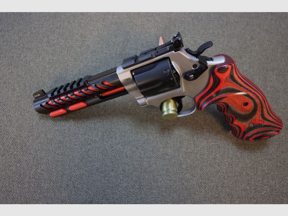 Smith & Wesson Demon 686 Demon
