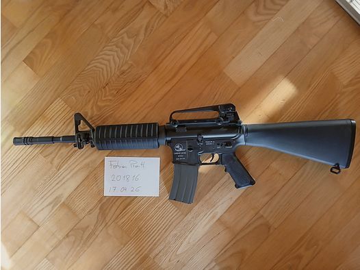 M4 (AEG) + accesorios