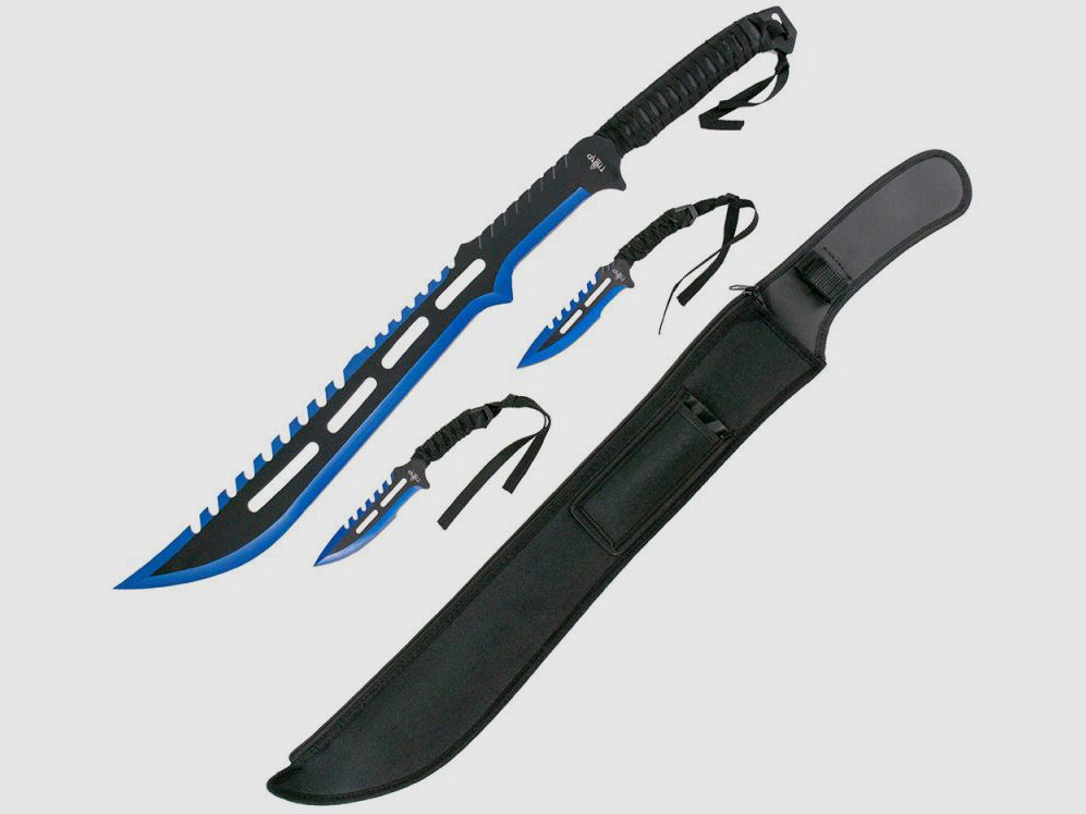 Machete including nylon bag
