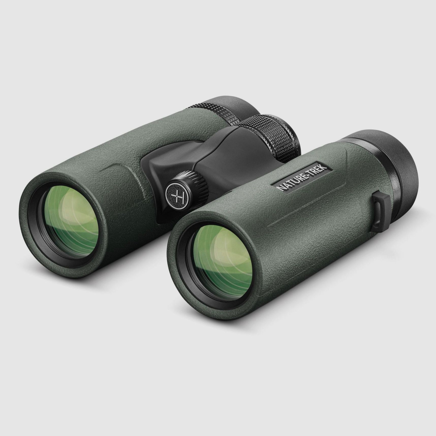 Hawke 35100 Nature Trek 8x32 binoculars with carrying strap