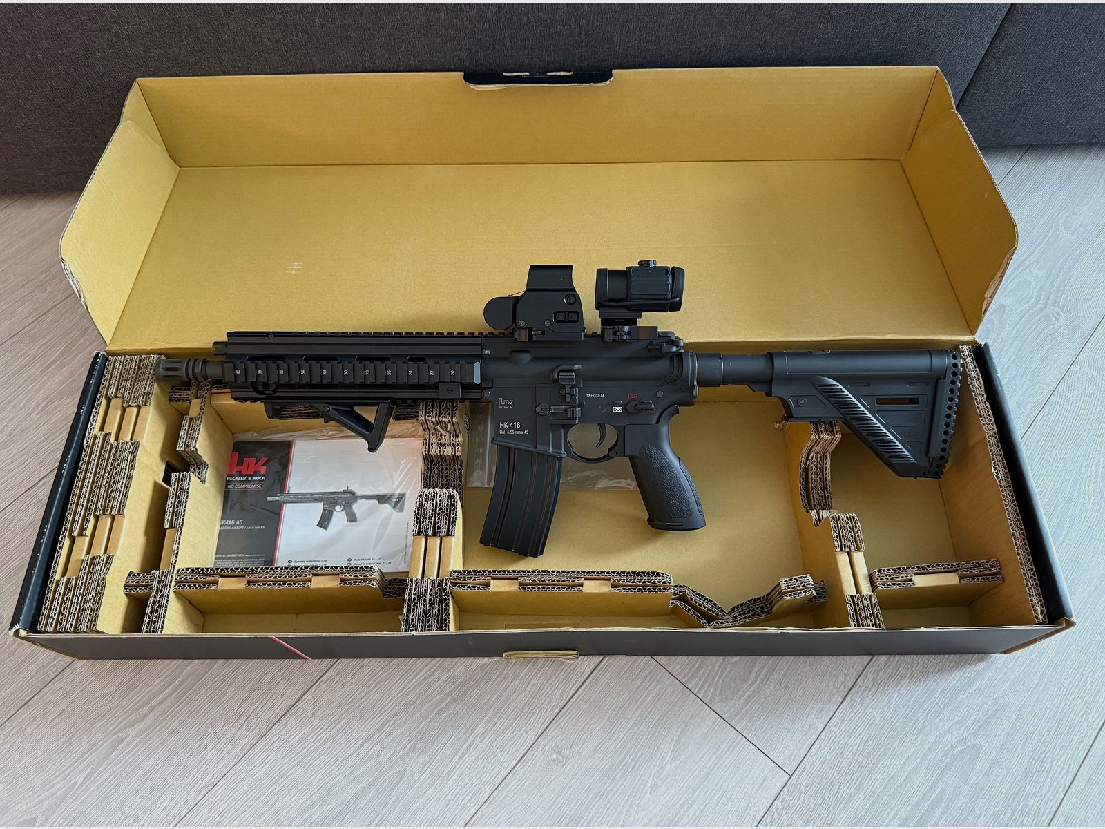 Umarex Heckler & Koch HK416 A5 S-AEG 6mm GBB inkl. Red Dot Sight 558 + G43