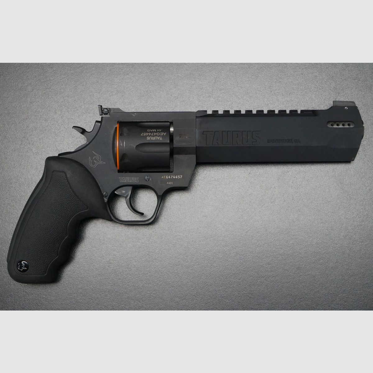 Taurus Raging Hunter 44 Mag 6.73″, Bild 1 von 6