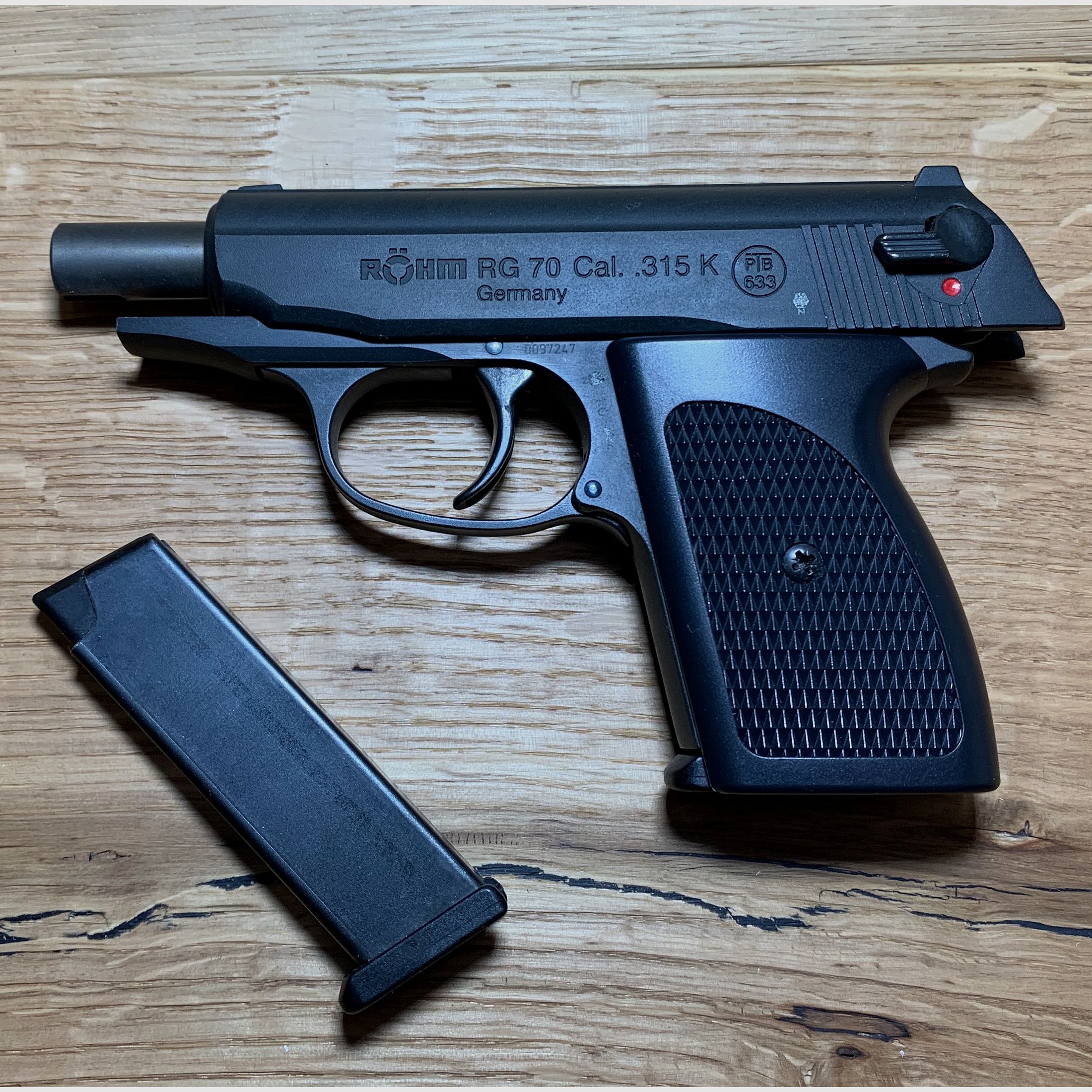 Röhm RG 70 signal pistol, caliber .315