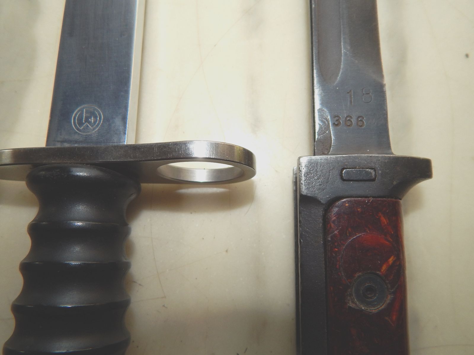 2 bayonets