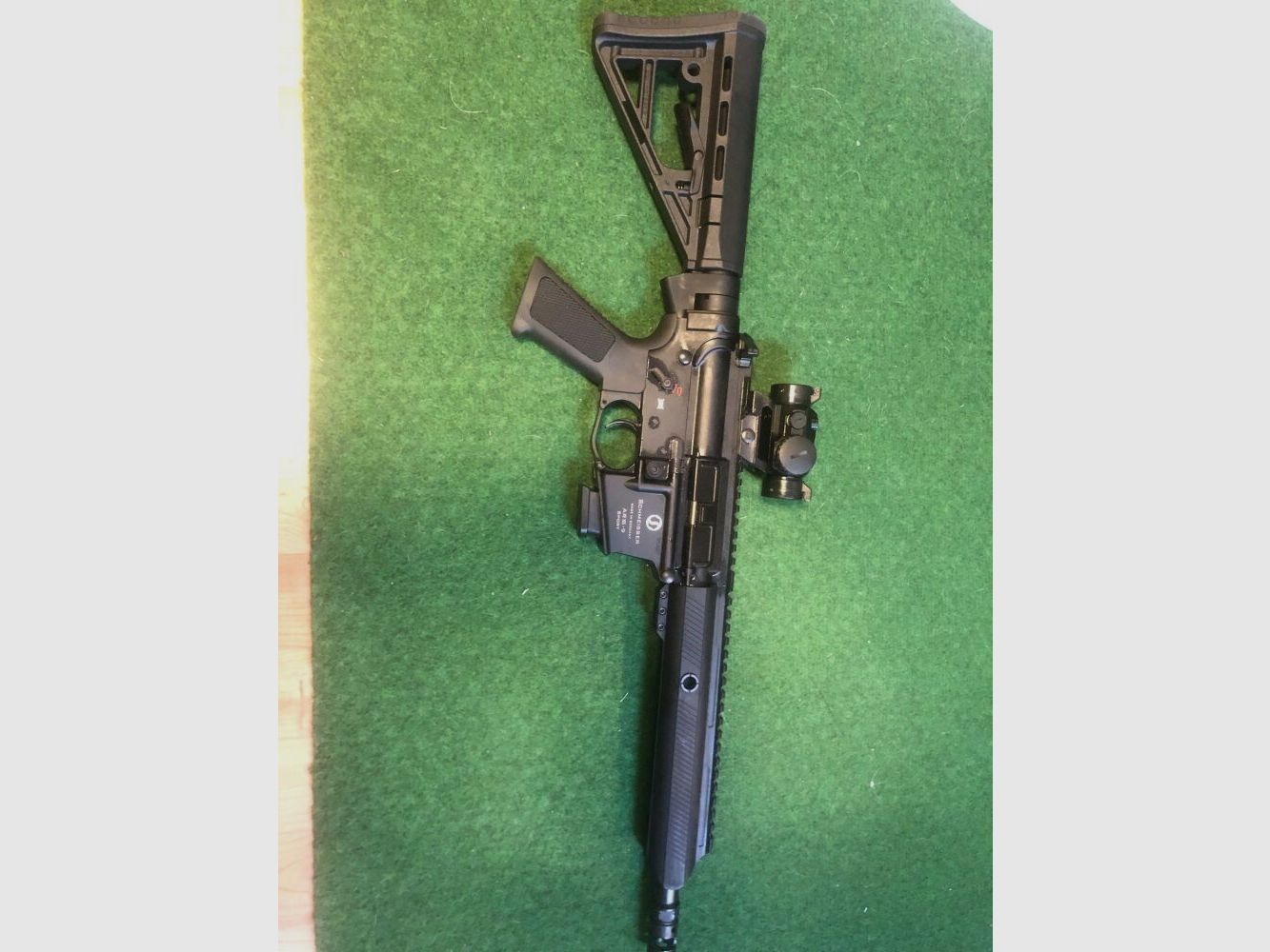 Schmeisser mit Optik Falke SL Büchse AR15-9 Sport 10,5"