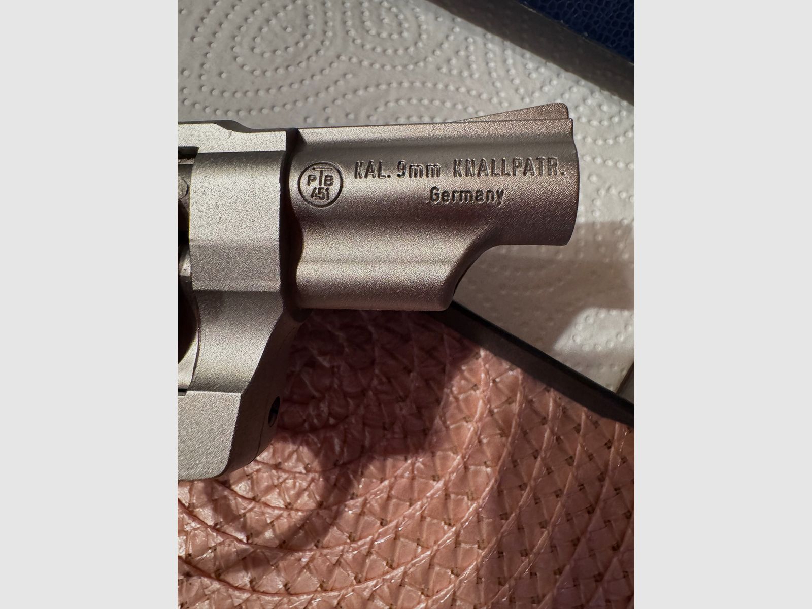 Röhm Gasrevolver (SRS) RG 89 Nickel Kal.9mm R Compatgriff 