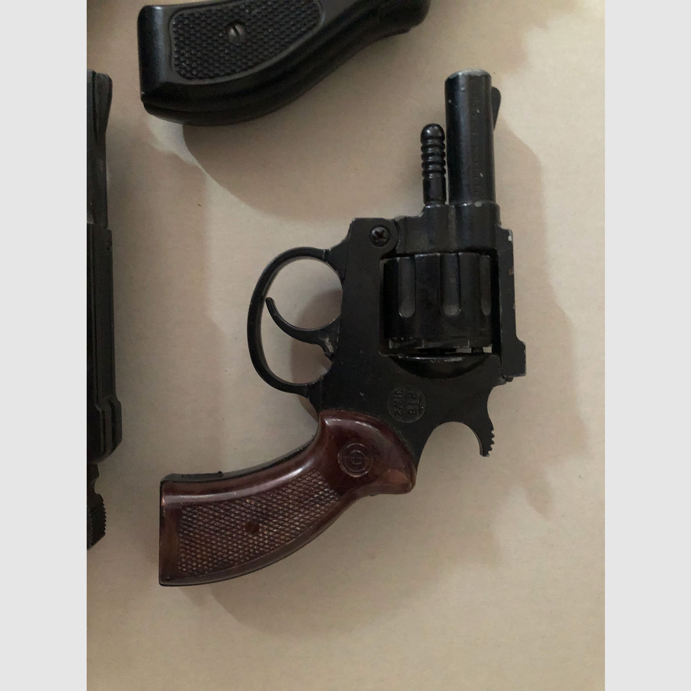 Konvolut Revolver Schreckschuss Röhm RG 79  Umarex 4,5mm & 9mm  Reck Chief Special
