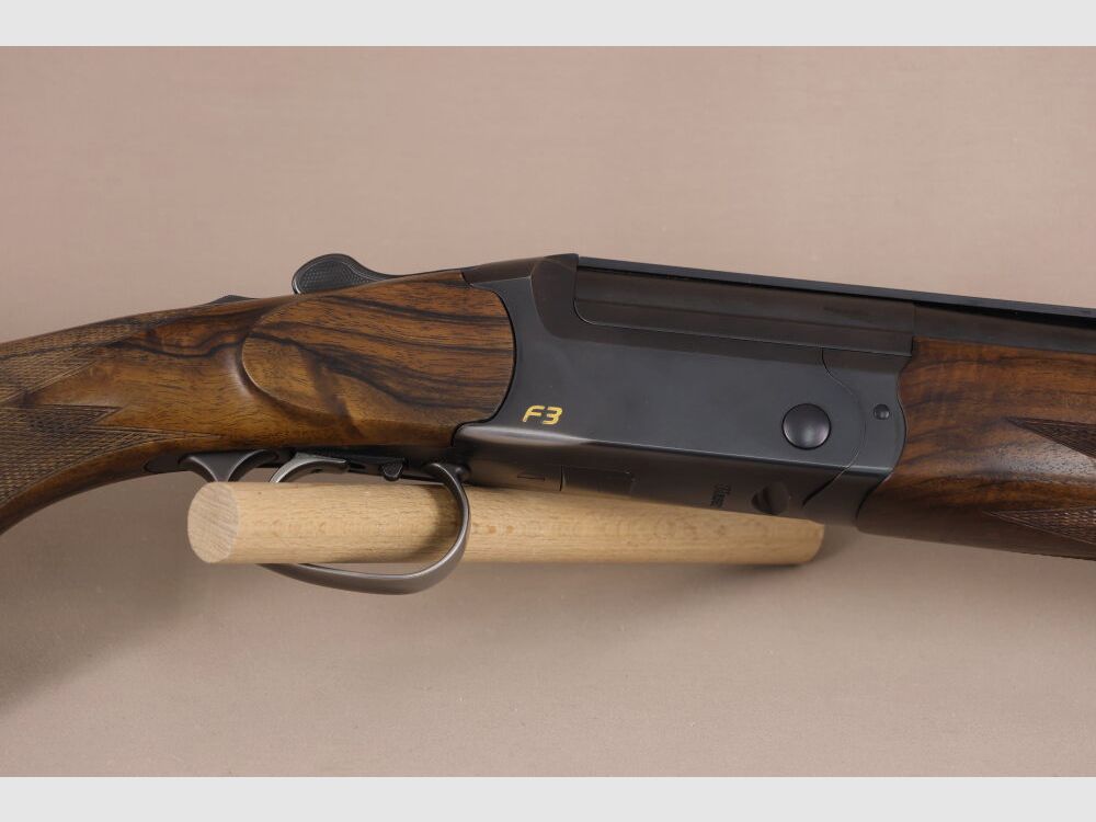 Blaser F3 // Handschäftung // Maserholz