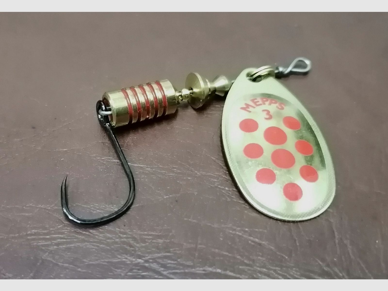 Mepps Aglia decorated no kill spoon, image 1 of 4