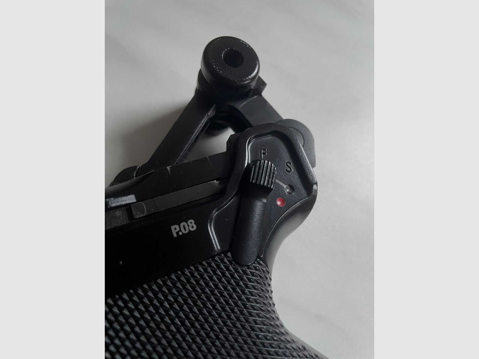 Umarex Legends Luger P08 4,5 mm