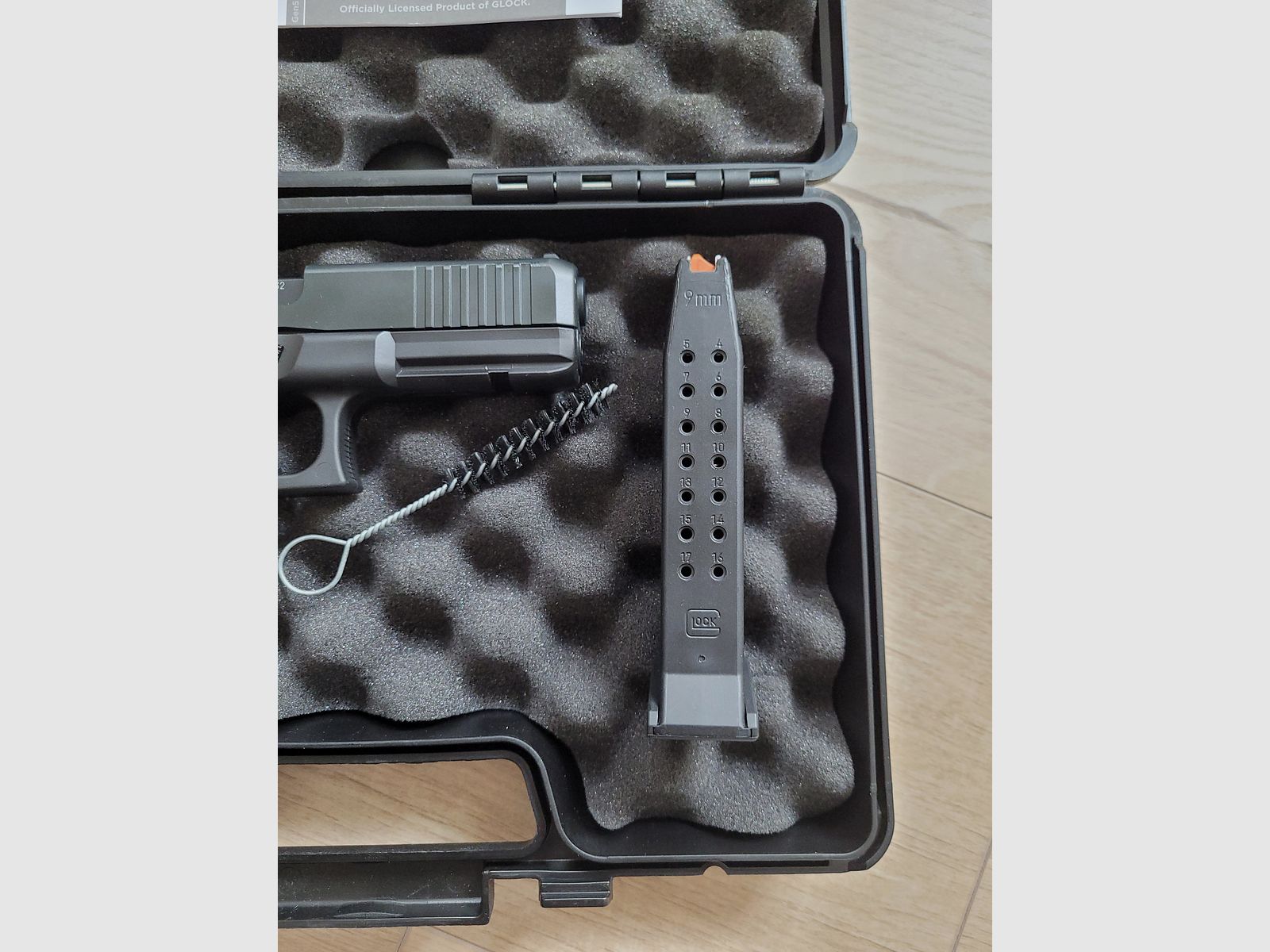 Glock 17 Gen5 Schreckschuss Pistole 9mm P.A.K.schwarz