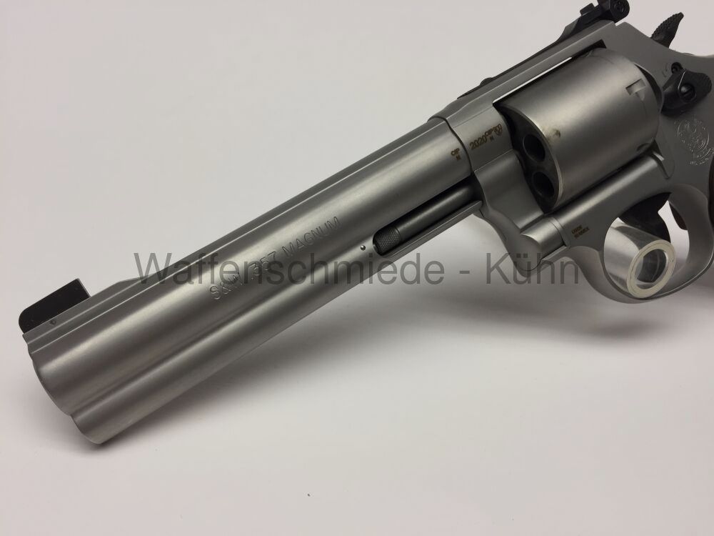 Smith & Wesson 686 International