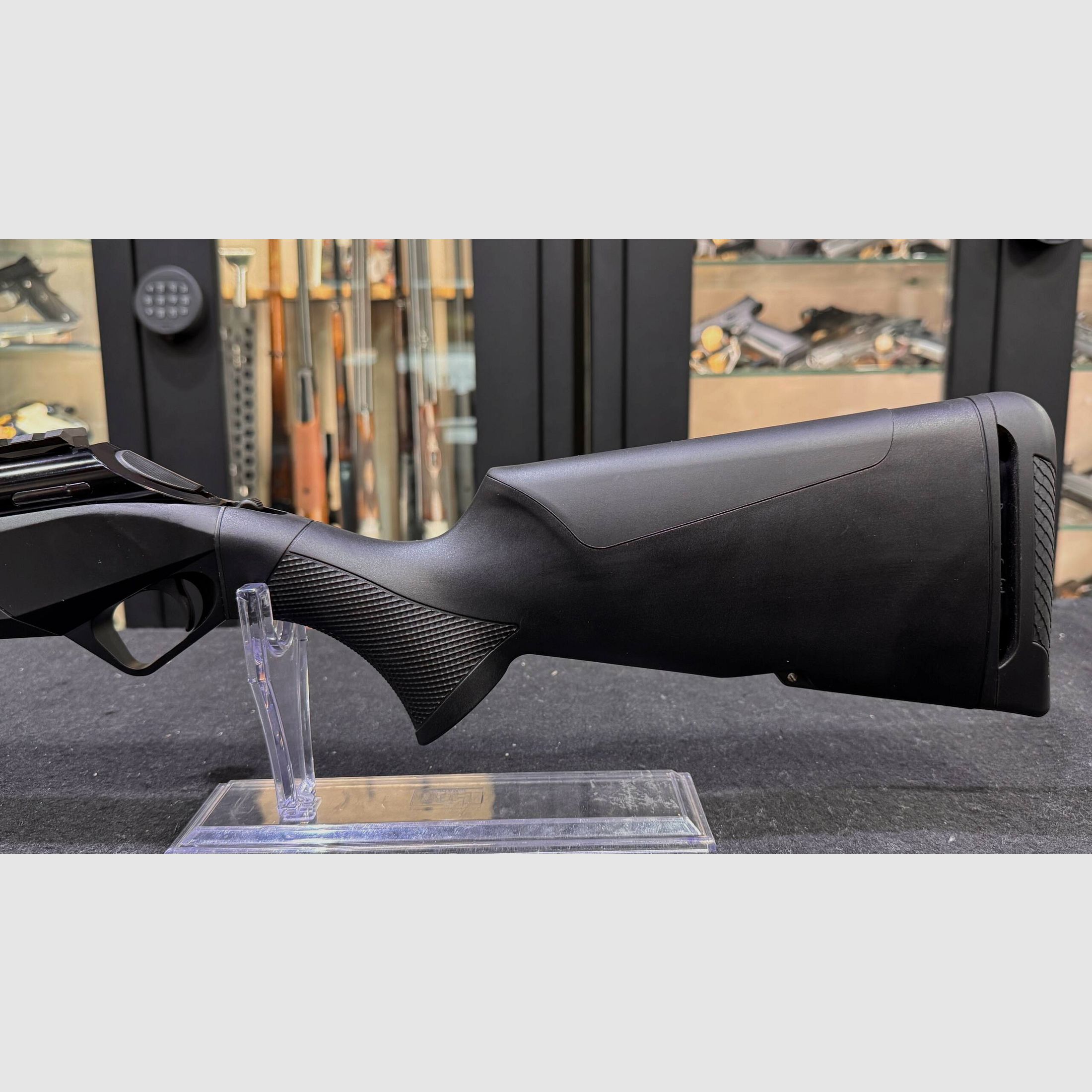 BENELLI LUPO BE.ST SCHWARZ, Bild 4 von 7
