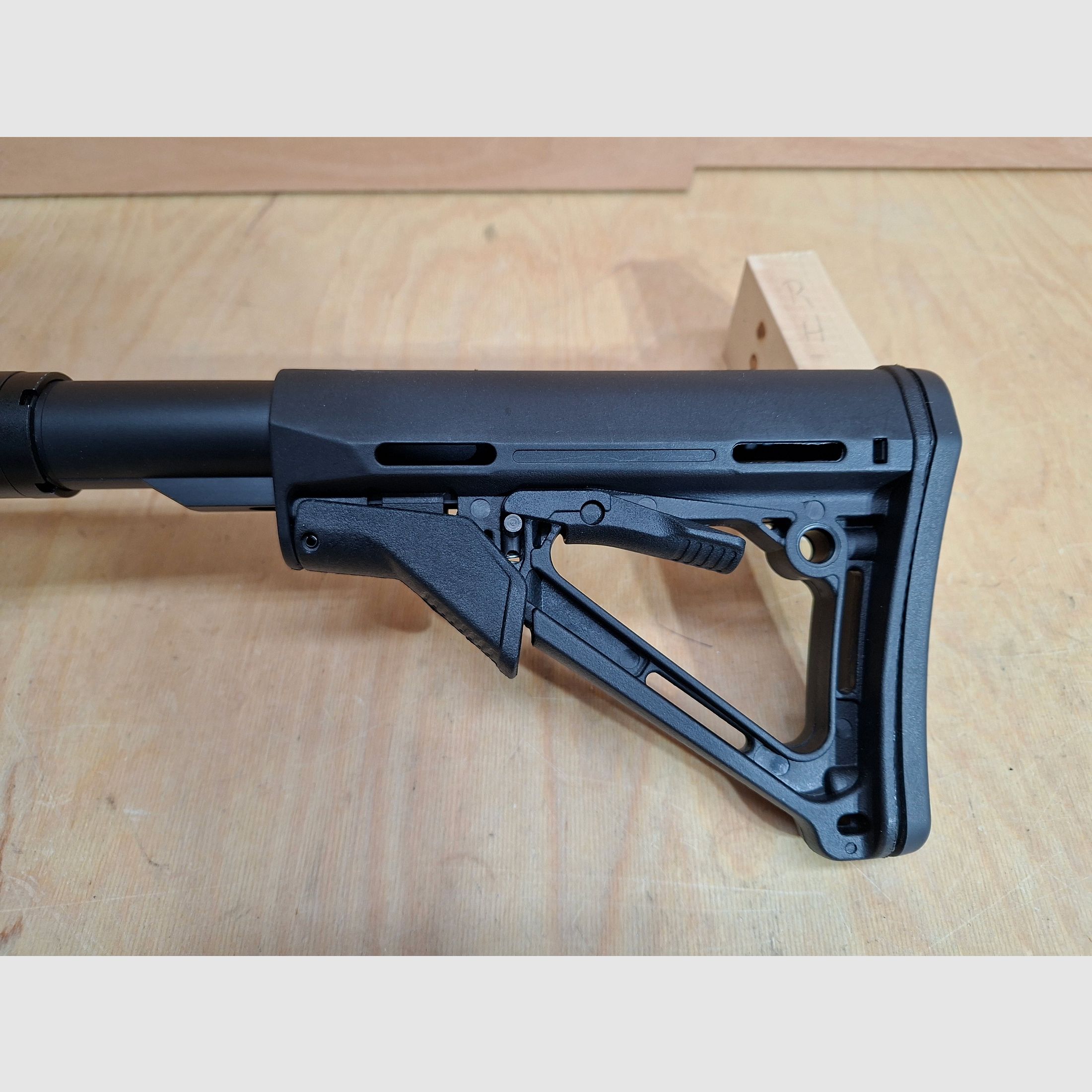 Diana Bandit Gen II Pressluftpistole mit Taktischem Body Kit AR 15