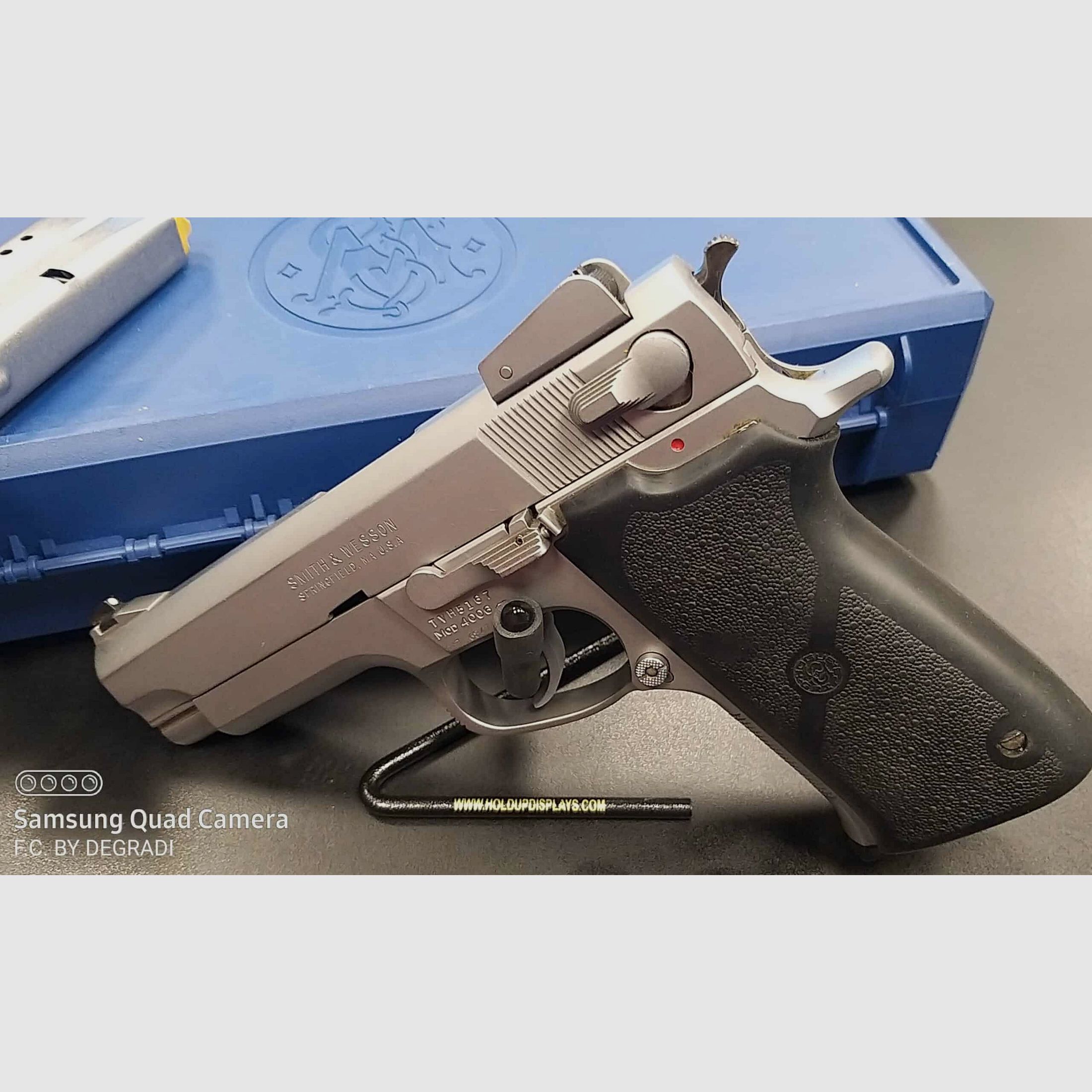 SMITH & WESSON 4006 40SW, afbeelding 3 van 4