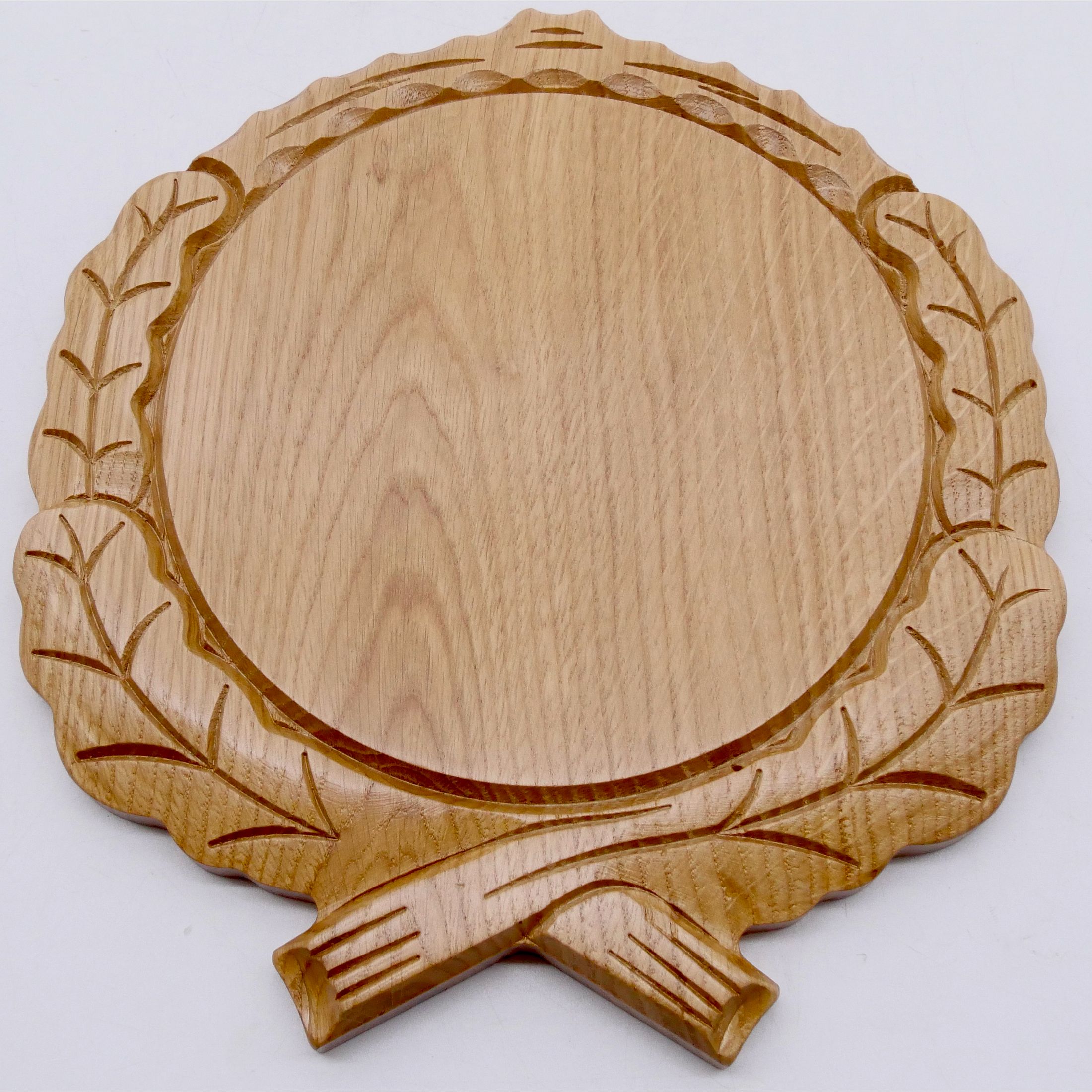 Plaques en chêne sculptées pour armes de sanglier Hell 17 cm