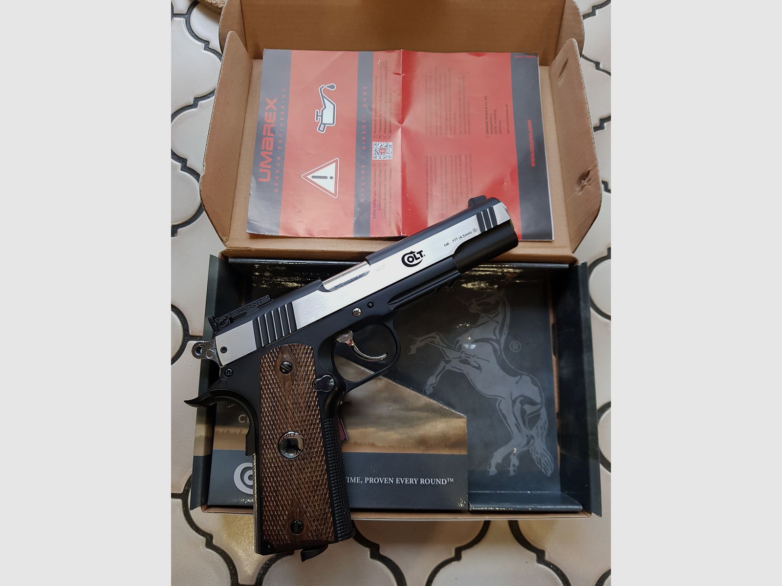 COLT SPECIAL COMBAT