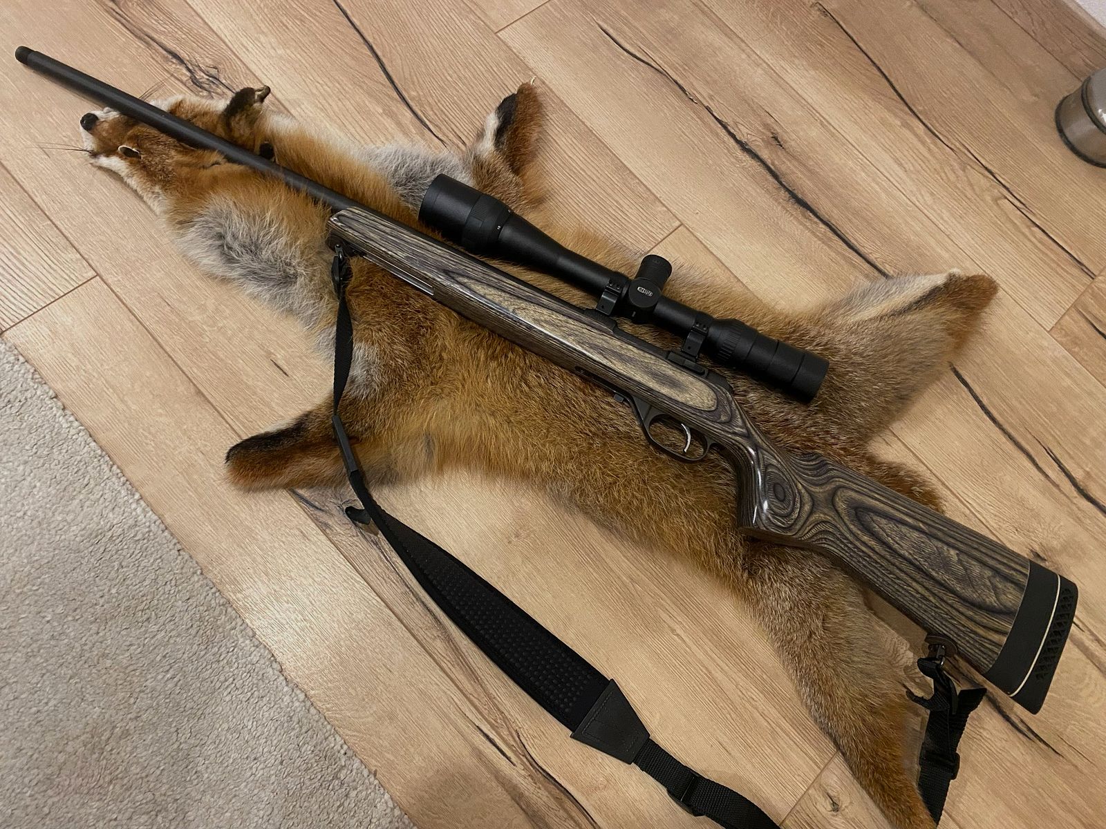 CZ 527 Varmint Schichtholzschaft Kal. 223