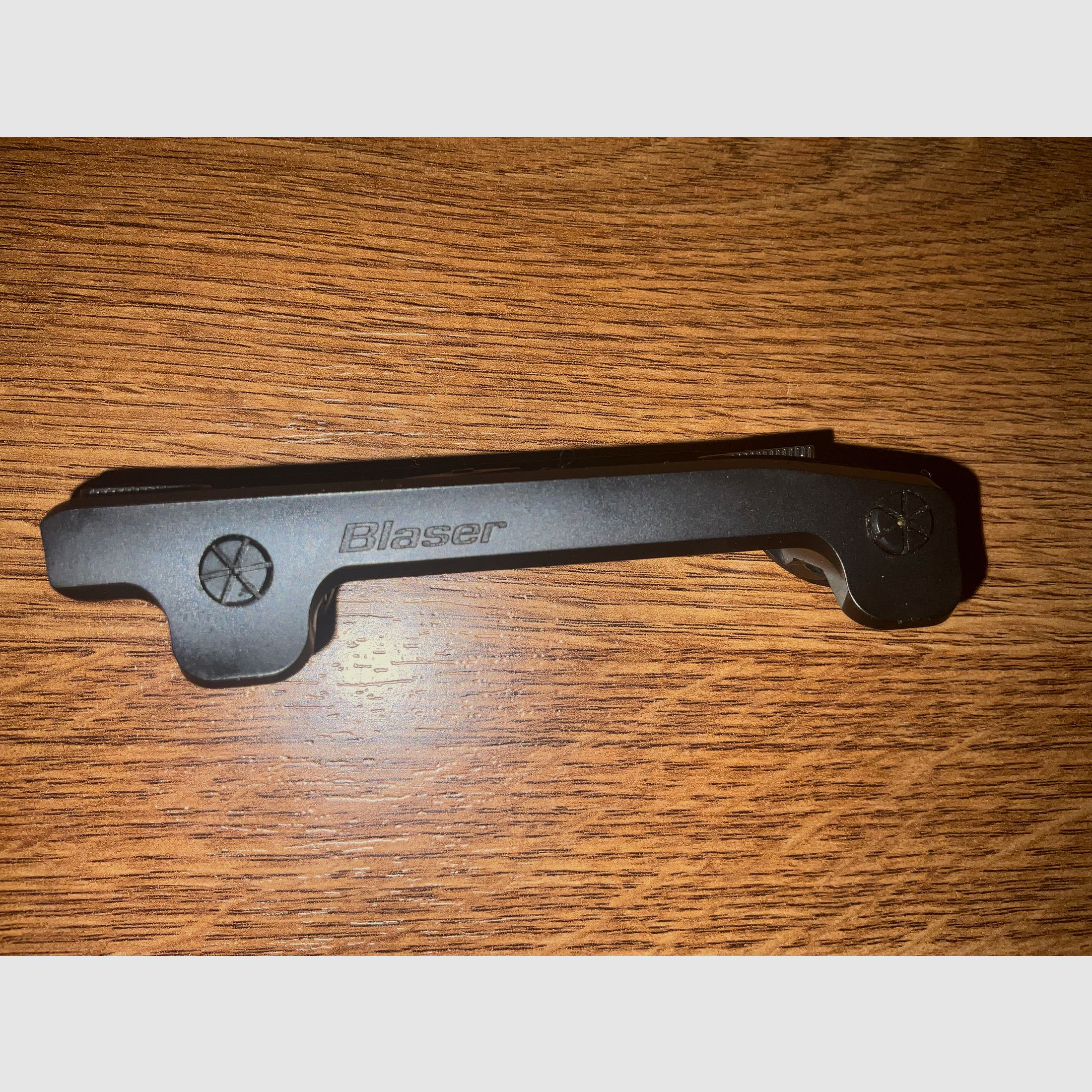 Montaje de silla Blaser para riel interno Zeiss