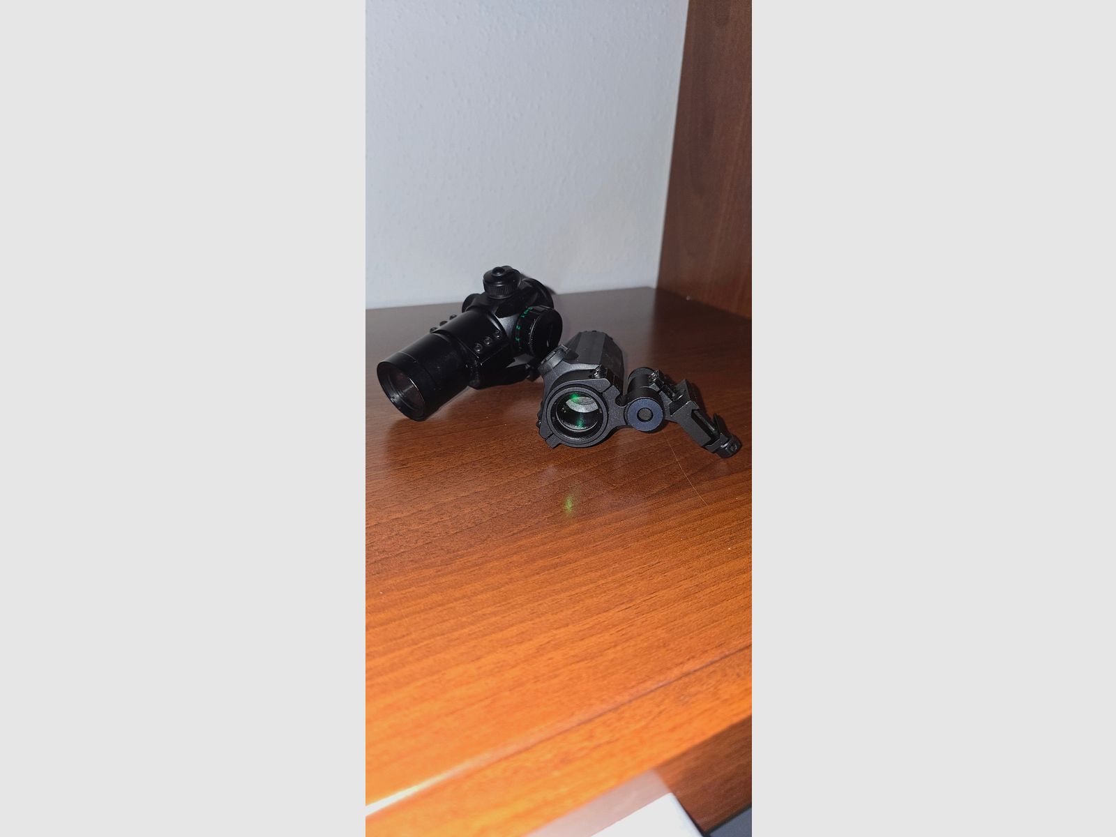 Red Dot V2 met 3x optiek - Als nieuw