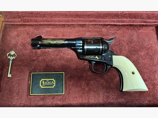 Modell: Colt (#357), Mod. SAA (Waffe ohne Besonderheiten) - Kaliber: .45Colt (#194)  - John Wayne Revolver Sammlerstück in Holzschatulle