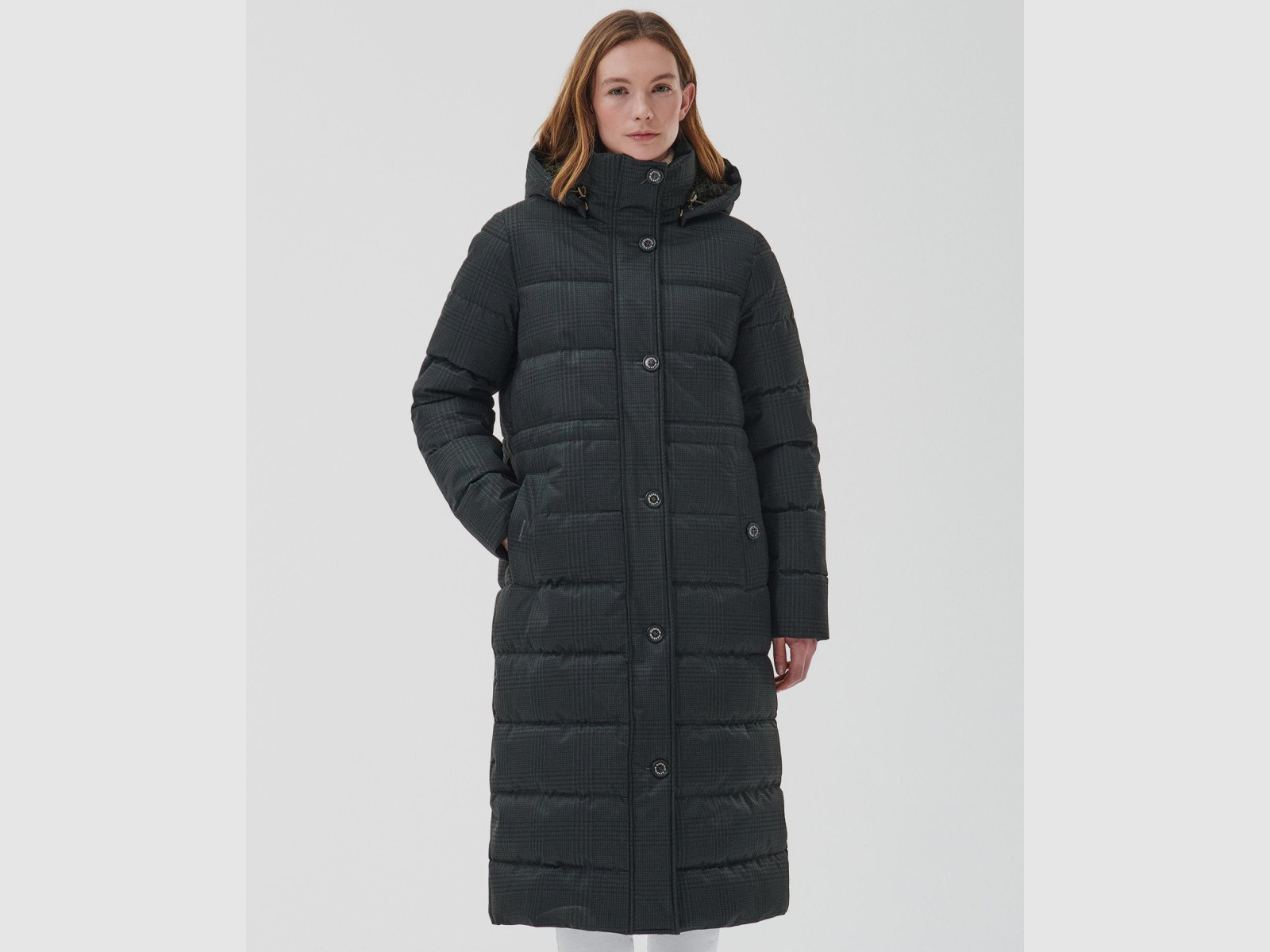 Płaszcz puchowy BARBOUR Herring Quilt w kolorze oliwkowym w kratę Prince Of Wales