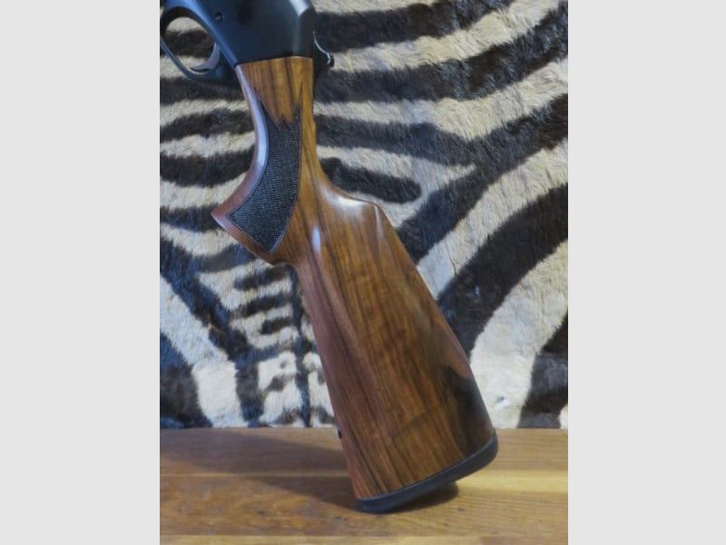 BROWNING Maral 4X Hunter .30-06 Büchse 53 cm Schaft Bavarian Klasse 3 ohne Visierung, Bild 7 von 8