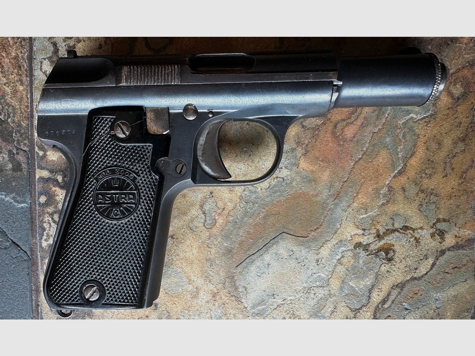 Astra 3000 Pistole
