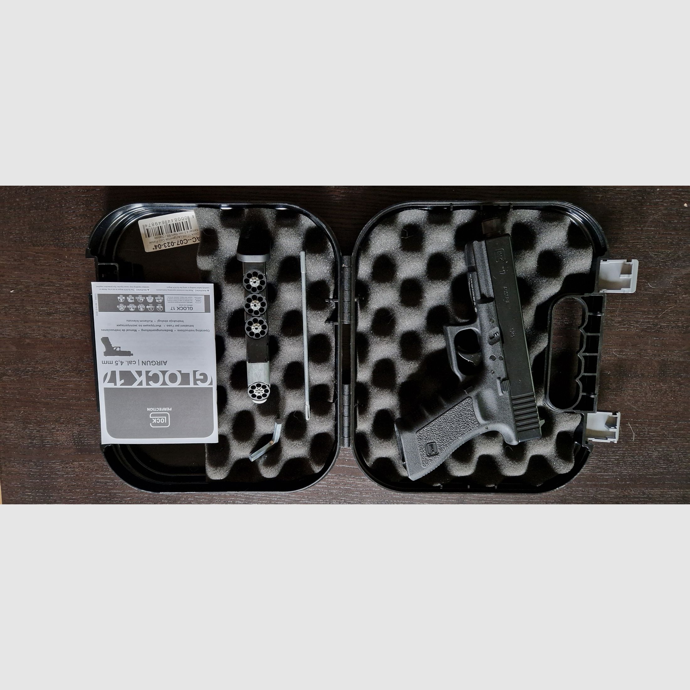 Glock 17 CO2 Pistole 4,5mm defekt! Magazin undicht! Bastler
