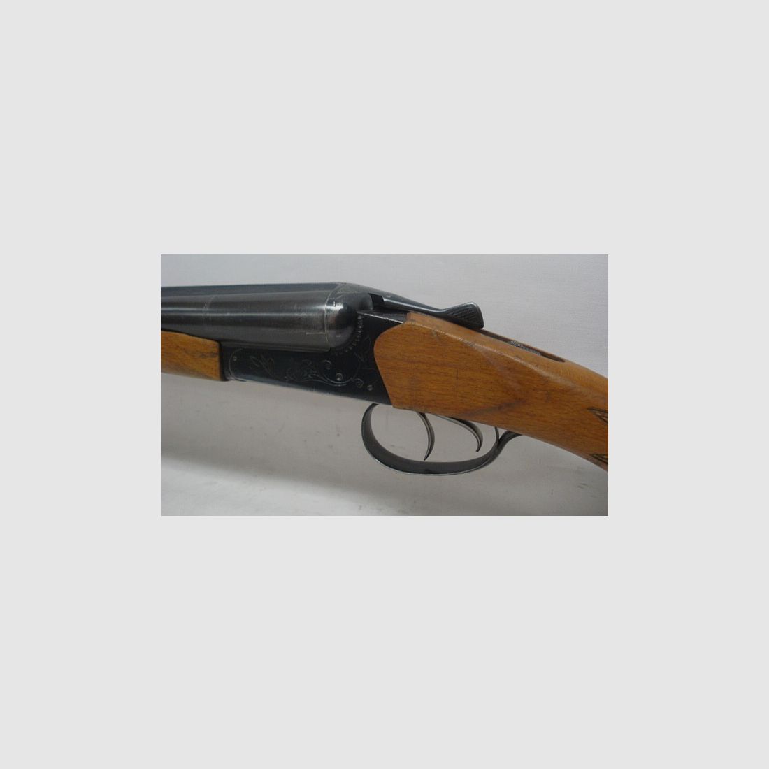 IJ-43 LL72 - 12/70, impugnatura in legno